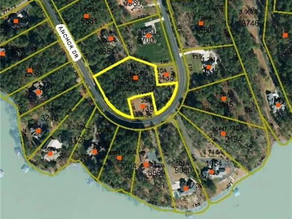 5665 Anchor Dr #114, Granite Falls, NC 28630