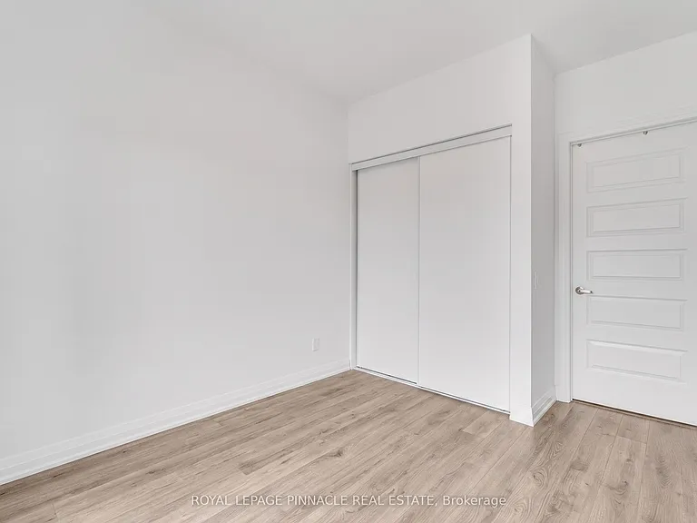 460 Gordon Krantz Ave #209 — Photo 24