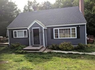 12 Laurelwood Dr, Ashby, MA 01431