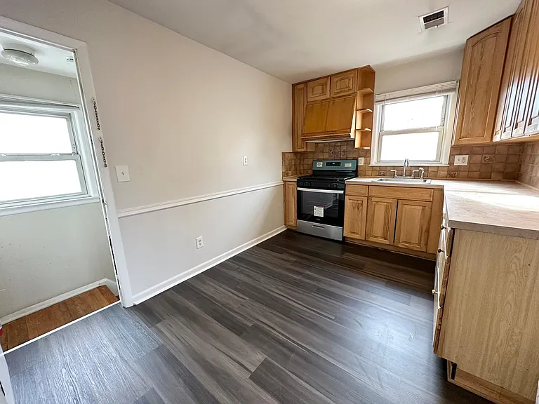 1225 Biscayne Blvd #2 — Photo 5