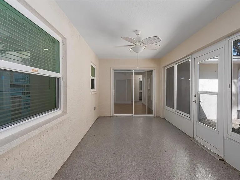 9206 31st Street Ct E — Photo 10