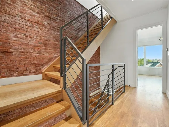 84 Madison Avenue image 8 of 31