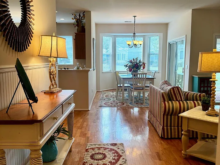 29 Mackay Ln — Photo 2