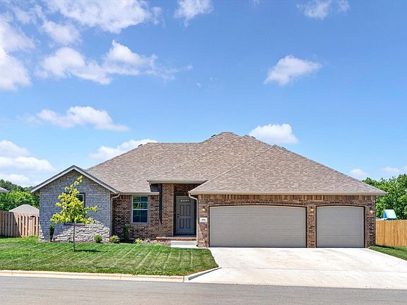 2nd image of 556 Spring Meadow Drive