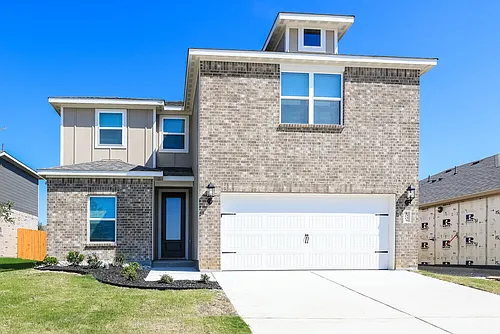 1005 Holly Dr Photo 1