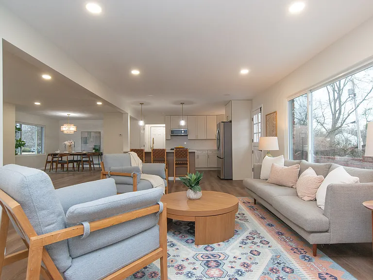 6337 Cardinal Ln — Photo 10