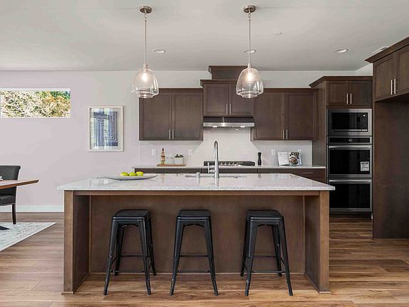 5th image of 2015 142nd Street Ct S