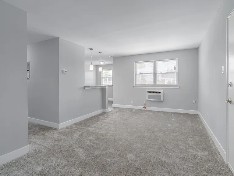 Rock Hill Apartments — Photo 14