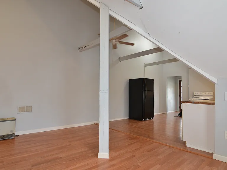 641 Alder St #3 — Photo 2