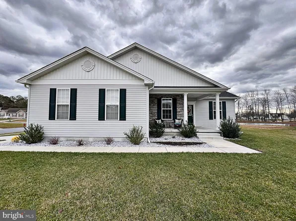 11 Lois Ct, Felton, DE 19943