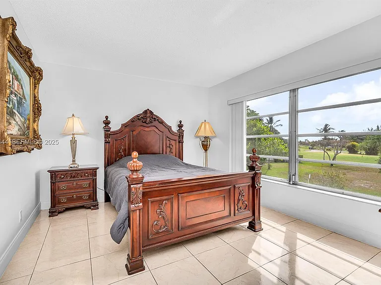 2800 N Palm Aire Dr #309 — Photo 11