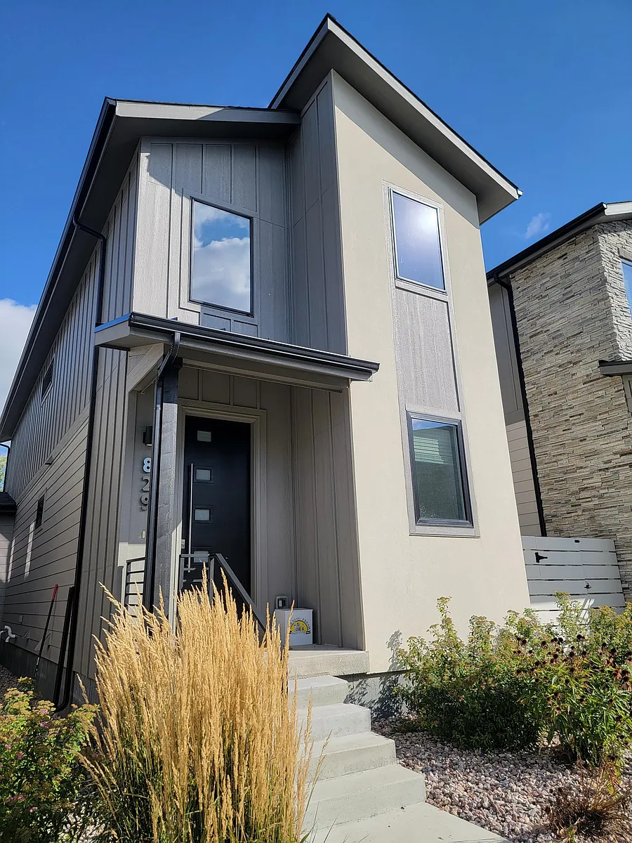 Building Photo - 829 Cherokee Dr