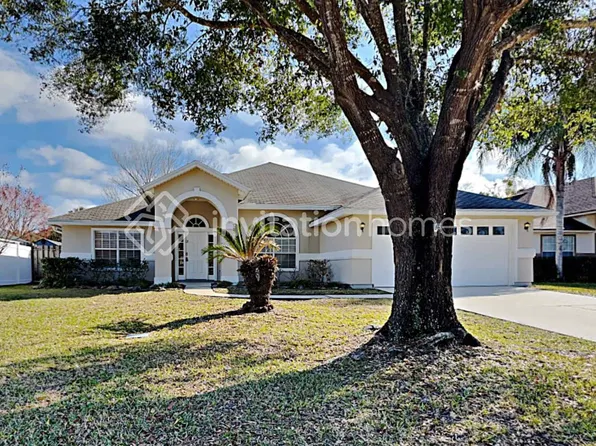 716 S Lake Cunningham Ave, Saint Johns, FL 32259