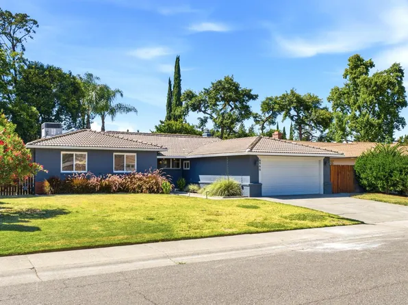 6860 Pocket Rd, Sacramento, CA 95831