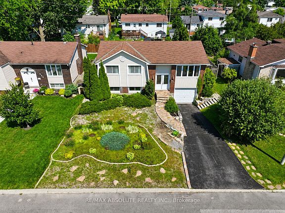 3rd image of 377 Leanne St