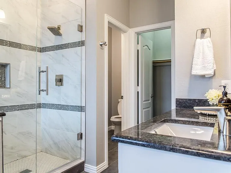 16304 Dry Creek Blvd — Photo 15
