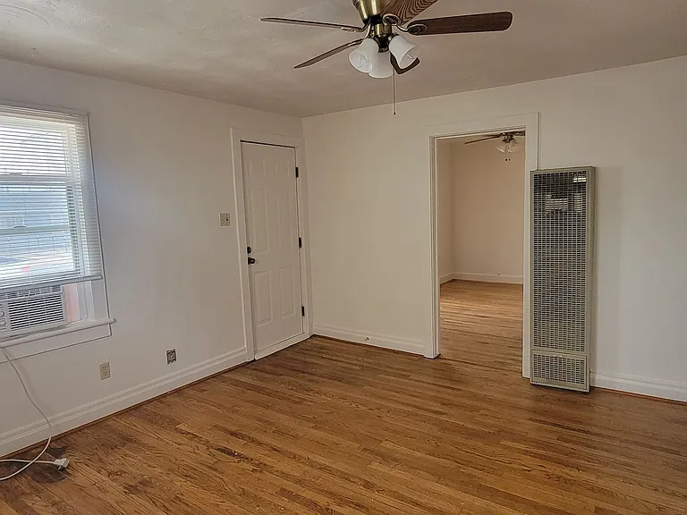 803 Phay Ave — Photo 3