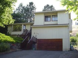 1916 Foley St, La Grande, OR 97850