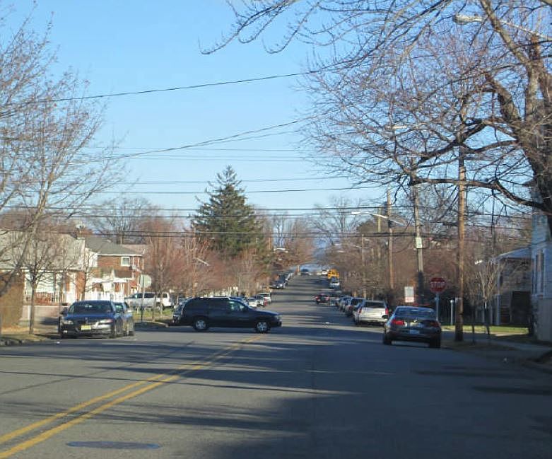 2nd image of 150 Florida Ave