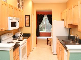 18010 NE 94th Ct UNIT 3, Redmond, WA 98052