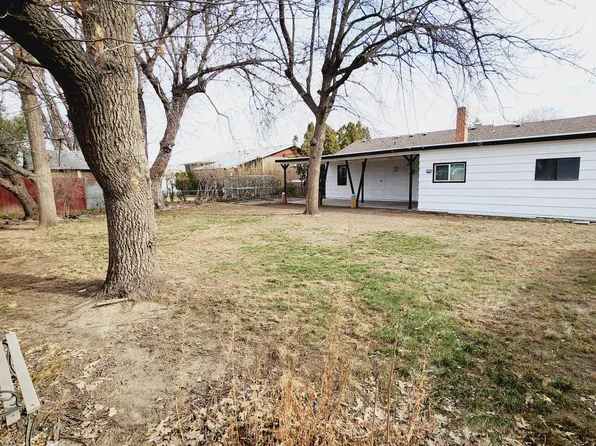 109 N Buntin St, Kennewick, WA 99336