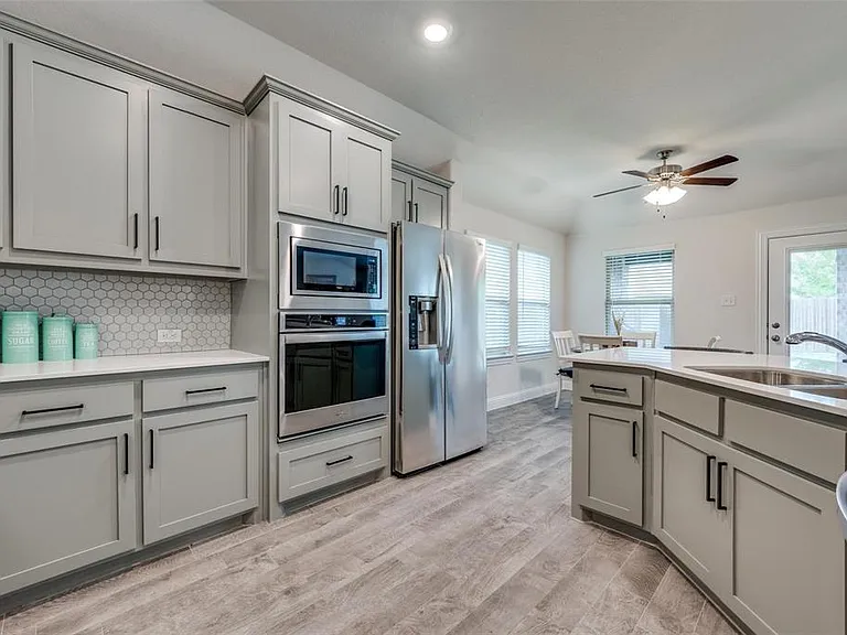 2937 Log Cabin Dr — Photo 19
