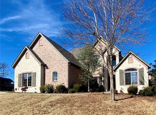 2961 Red Oak Ct, Centerton, AR 72719