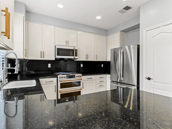 3927 Hidden Grove Ln, Concord, CA 94519