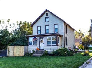 101 2nd St, New Glarus, WI 53574