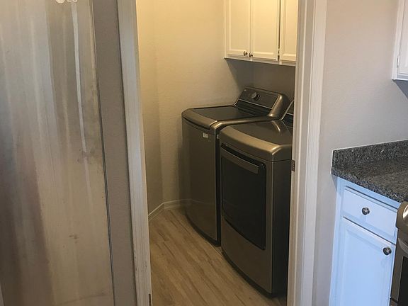 5th image of 5104 N 32nd St Unit 429