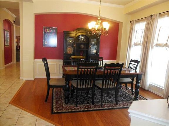 3rd image of 1721 Peregrine Dr