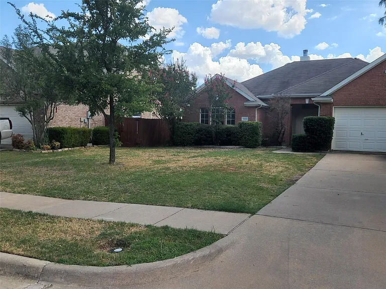 11203 Newberry Dr — Photo 14