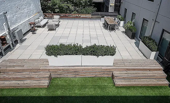 945 Bergen Street — Photo 3