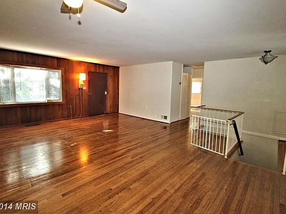 3rd image of 3534 Lee Ct