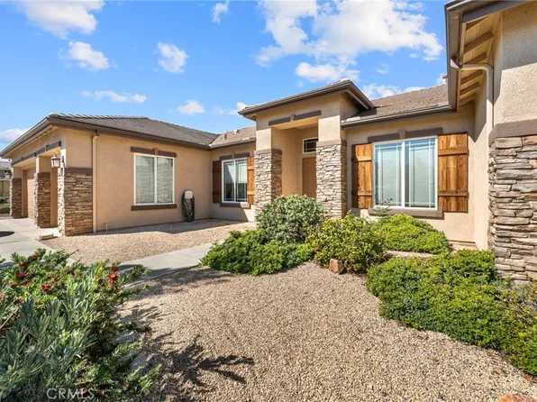 35316 Dry Creek Rd, Yucaipa, CA 92399