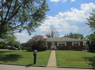 4113 Clearpoint Dr, Cincinnati, OH 45247
