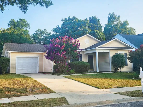 132 Greenvale Dr, Lexington, SC 29072