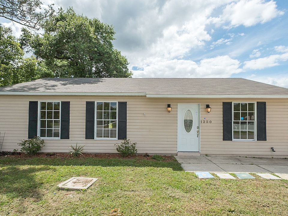 1st image of 1250 Fort Smith Blvd