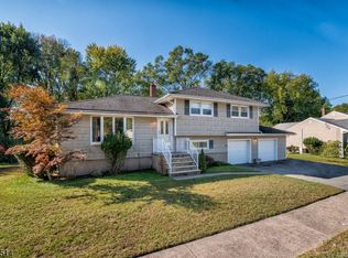 16 Terrace Rd, Wayne, NJ 07470