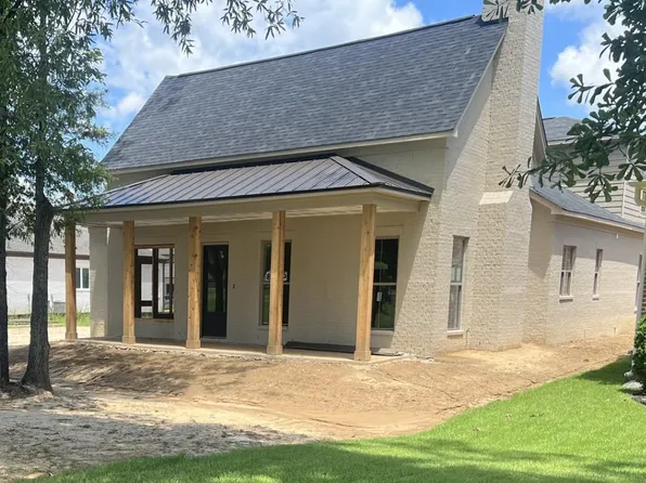 45 Independence Ln, Rossville, TN 38066
