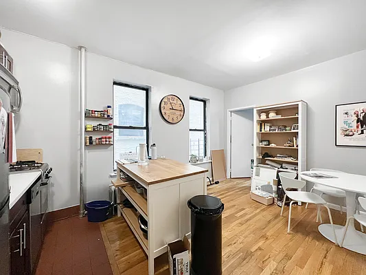 Rented by Skyward | media 7