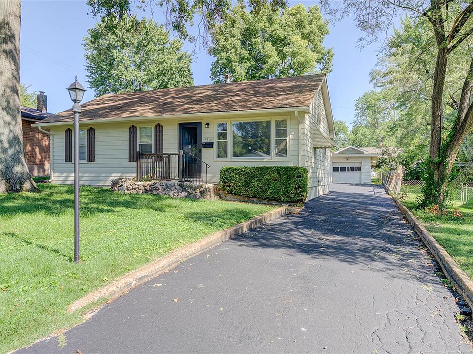 9215 Bobb Ave, Saint Louis, MO 63114 Zillow