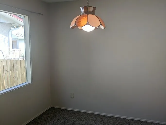 23 Longview Cres #1A — Photo 5