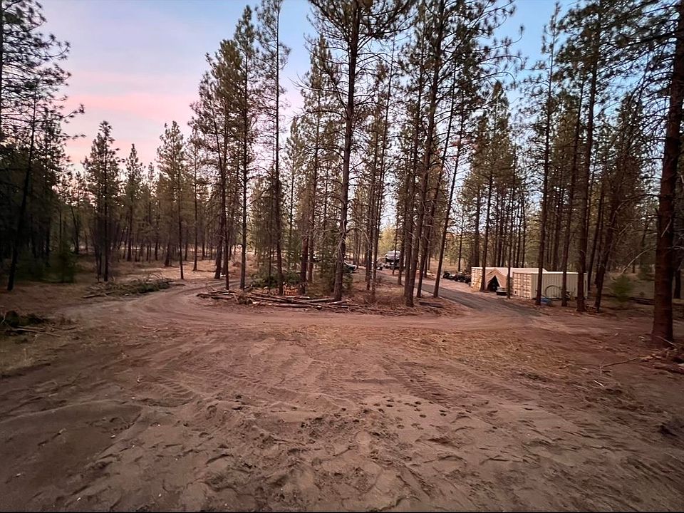 1st image of 52150 Woods Ln E