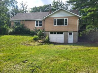 15 Roxanne Ln, Wawarsing, NY 12566