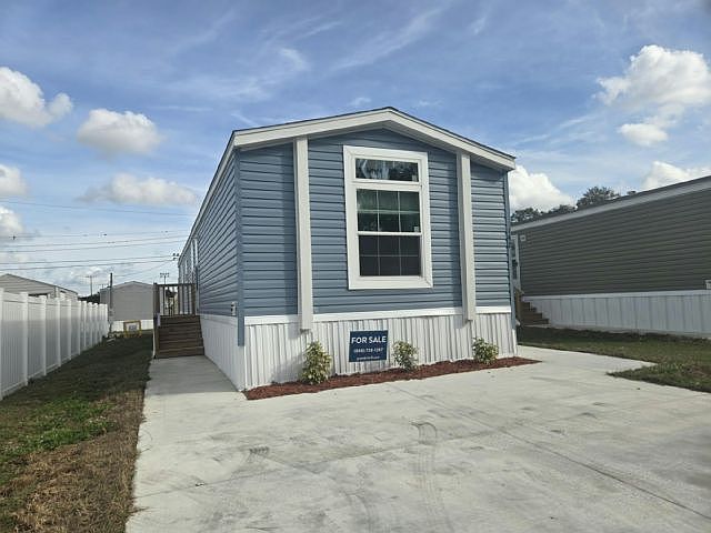 1st image of 7267 Greenbrier Village Rd #142