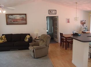 105 Spring Grove Ave, Warwick, RI 02889