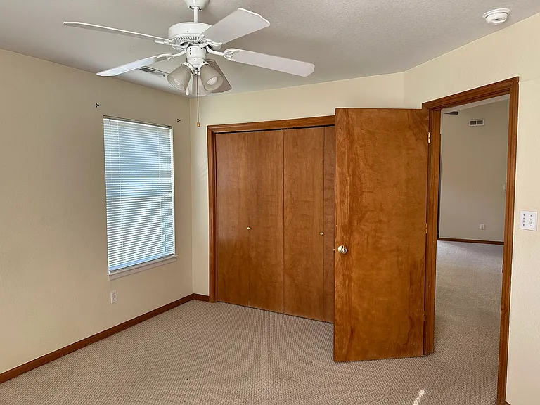 925 N Field Stone Dr — Photo 8