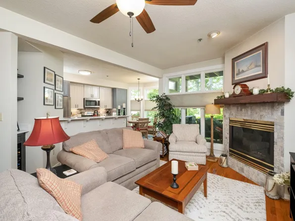 2003 Stone Ridge Woods, Wintergreen Resort, VA 22967