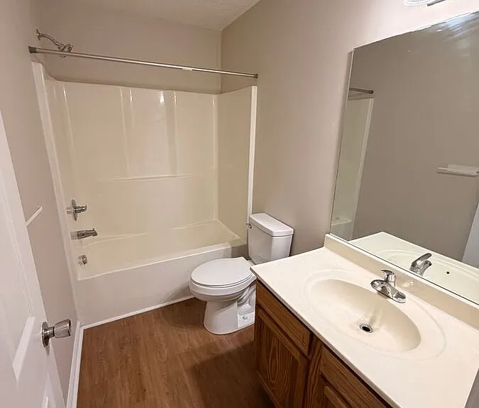 223 Ridgewood Dr — Photo 7